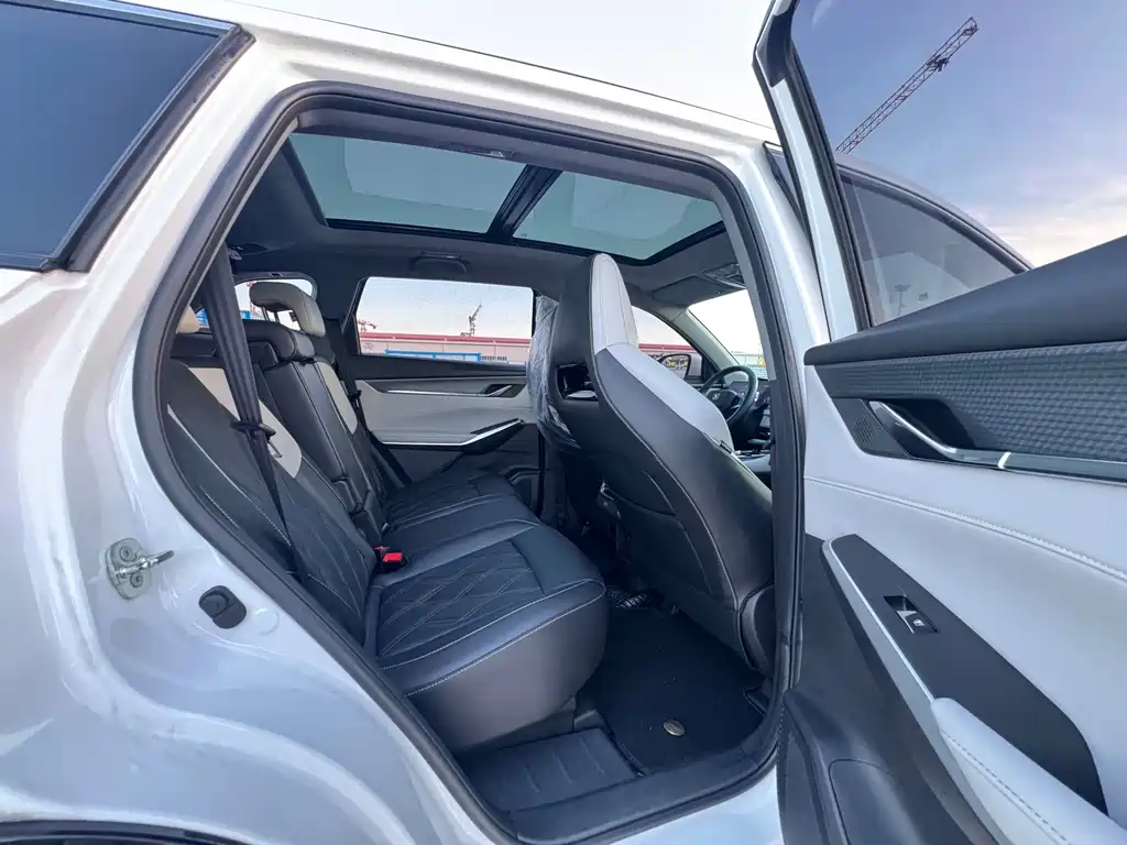 Changan CS75PLUS 2023 — фото 14