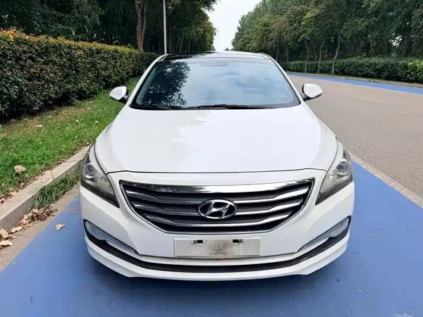 Hyundai Mistra 2014