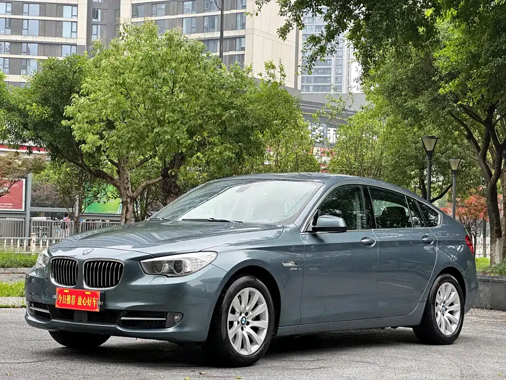 BMW 5 Series GT 2012 — фото 3