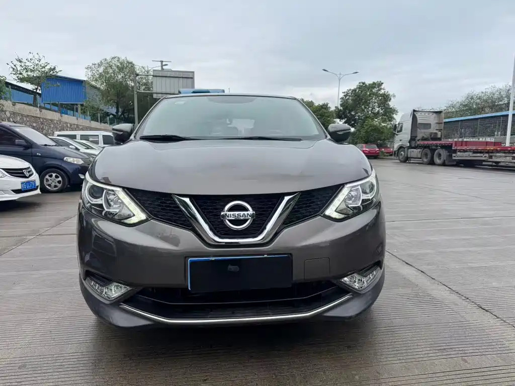 Nissan Qashqai 2017 — фото 2