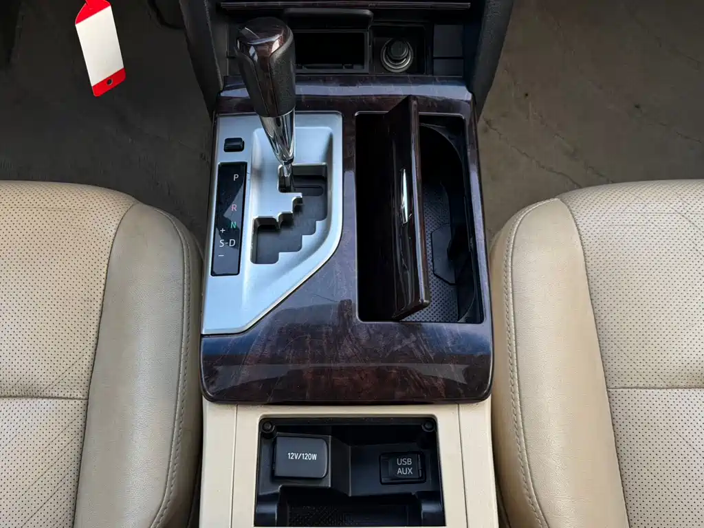 Toyota Camry 2016 — фото 14