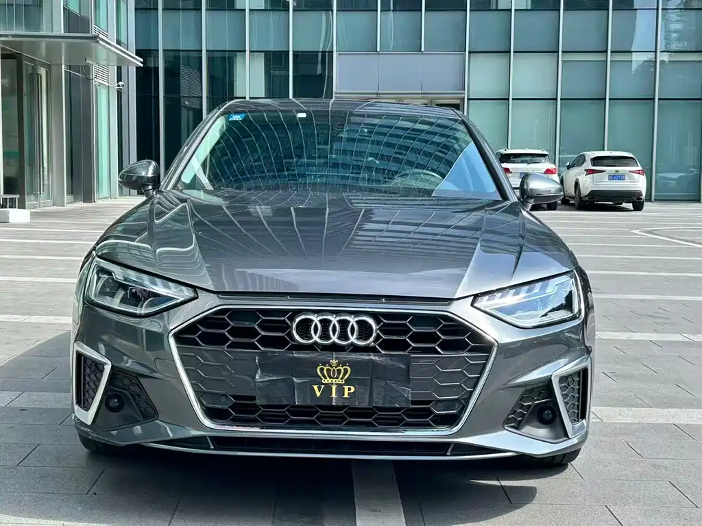 Audi A4L 2020
