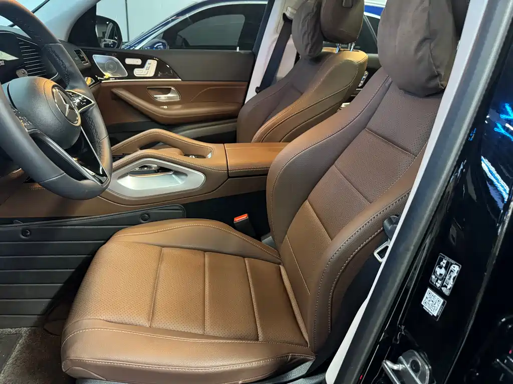 Mercedes-Benz GLE 2025