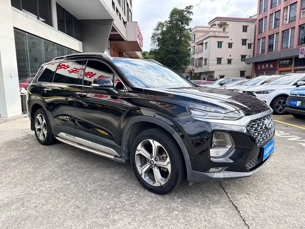 Hyundai Santa Fe 2020 — фото 3