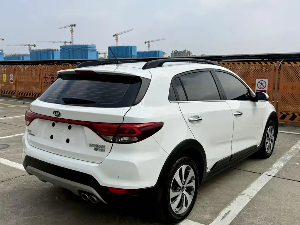 Kia KX Cross 2019 — фото 7