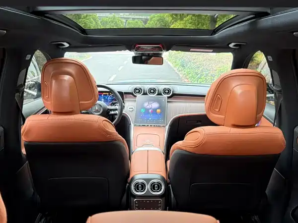 Mercedes-Benz GLC 2026