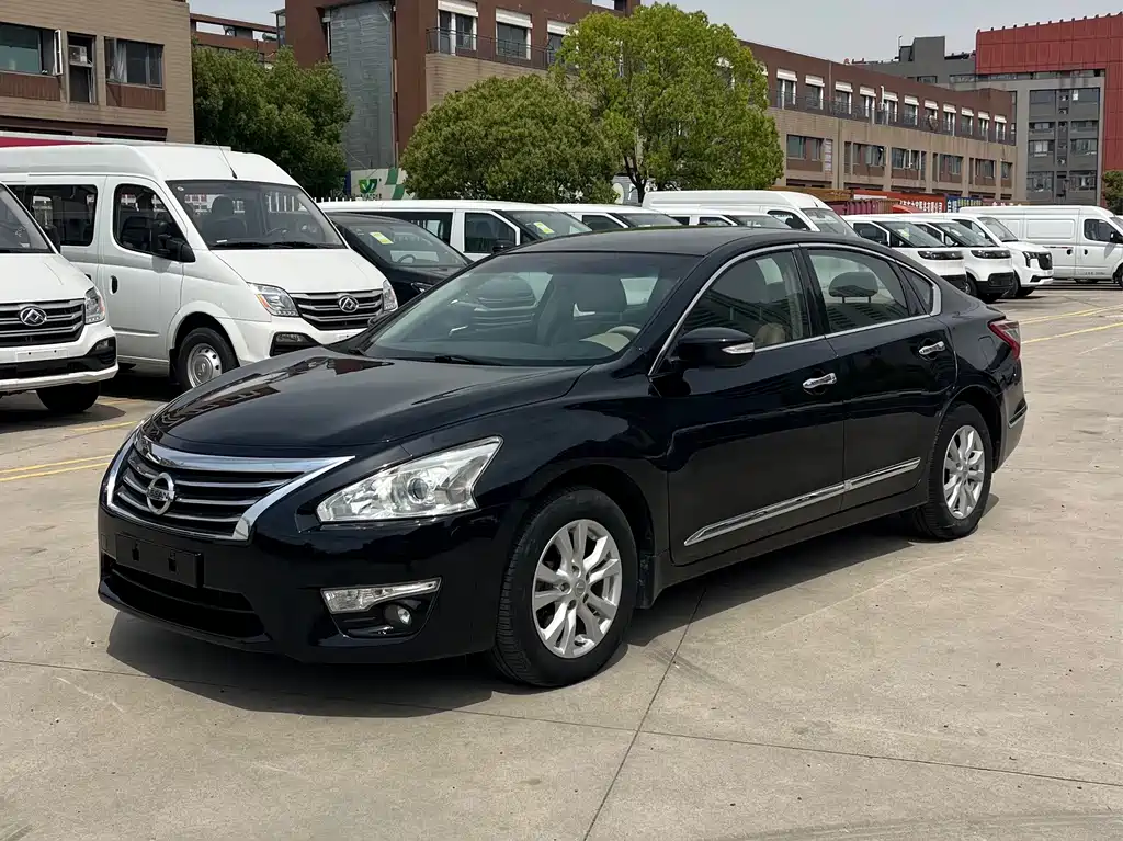 Nissan Teana 2015 — фото 1