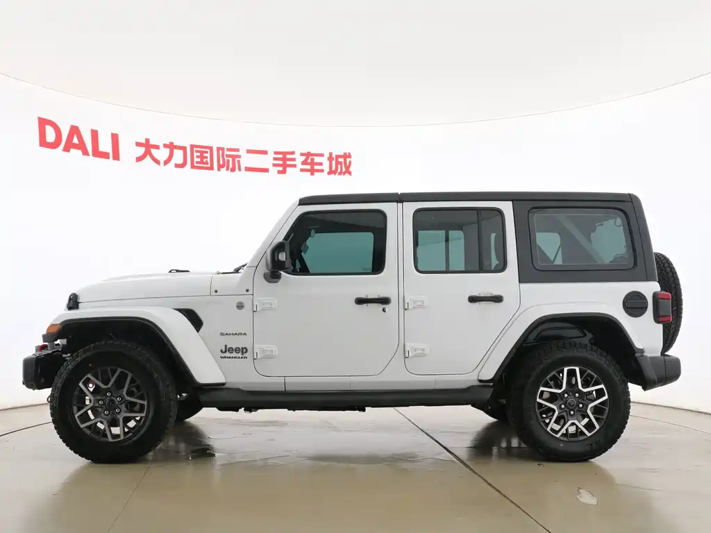Jeep Wrangler 2026 — фото 15