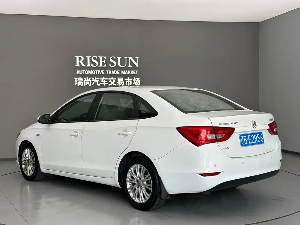 Buick Excelle GT 2015 — фото 7