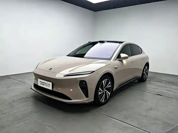 NIO ET5 2023