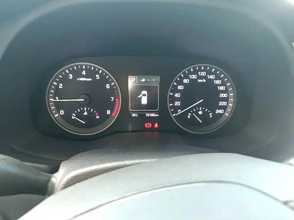 Hyundai Tucson 2017 — фото 12