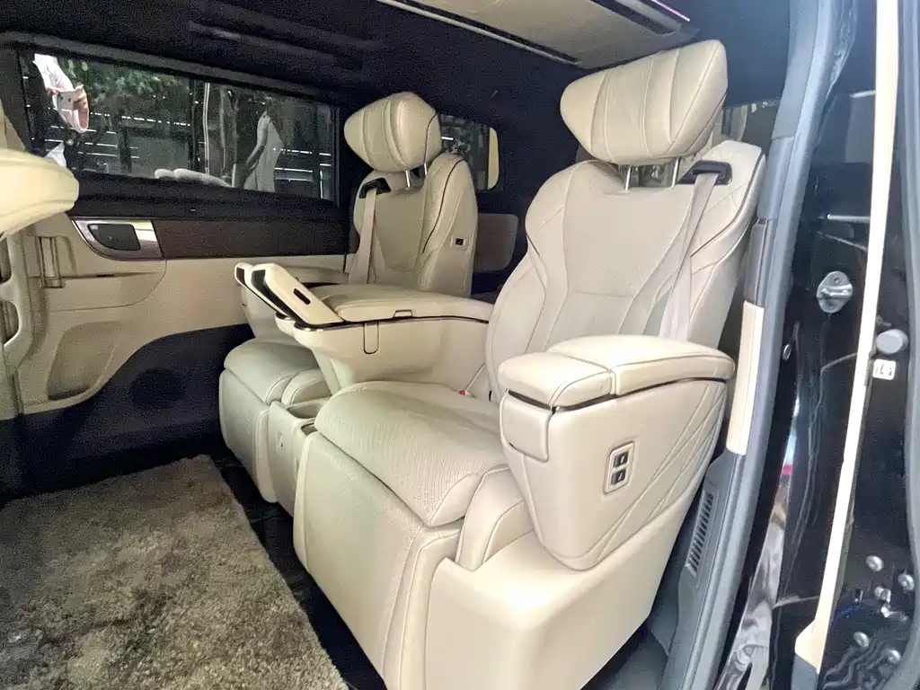 Toyota Vellfire 2024 — фото 5