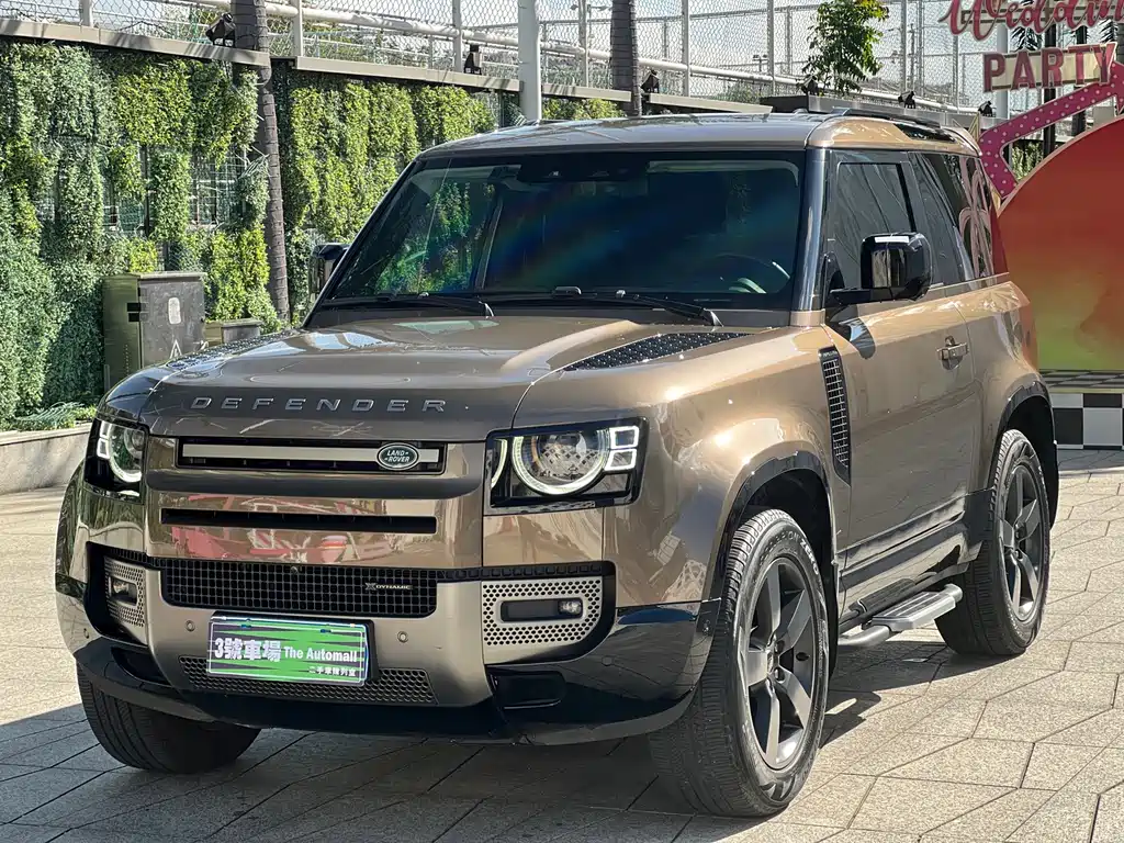 Land Rover Defender 2022 — фото 1