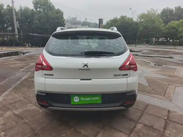 Peugeot 3008 2015