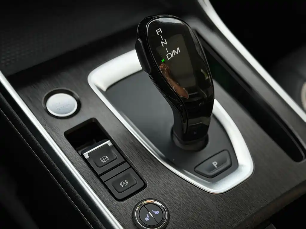 Haval H6 2023 — фото 12