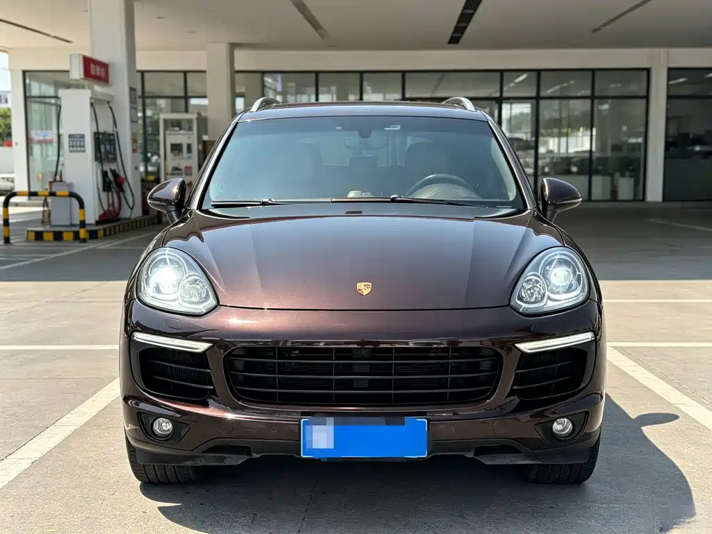 Porsche Cayenne 2016 — фото 2