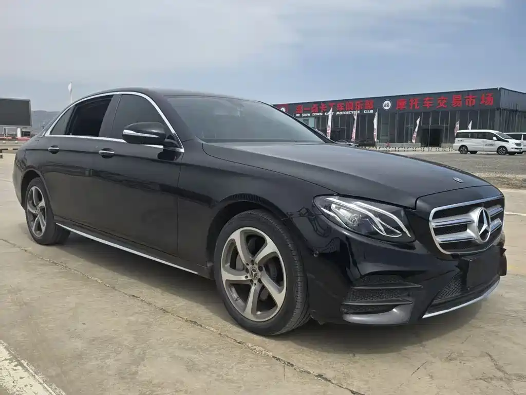 Mercedes-Benz E-Class 2019 — фото 3