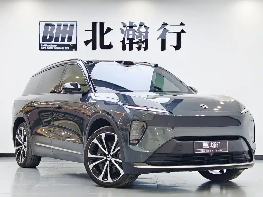 NIO ES8 2023