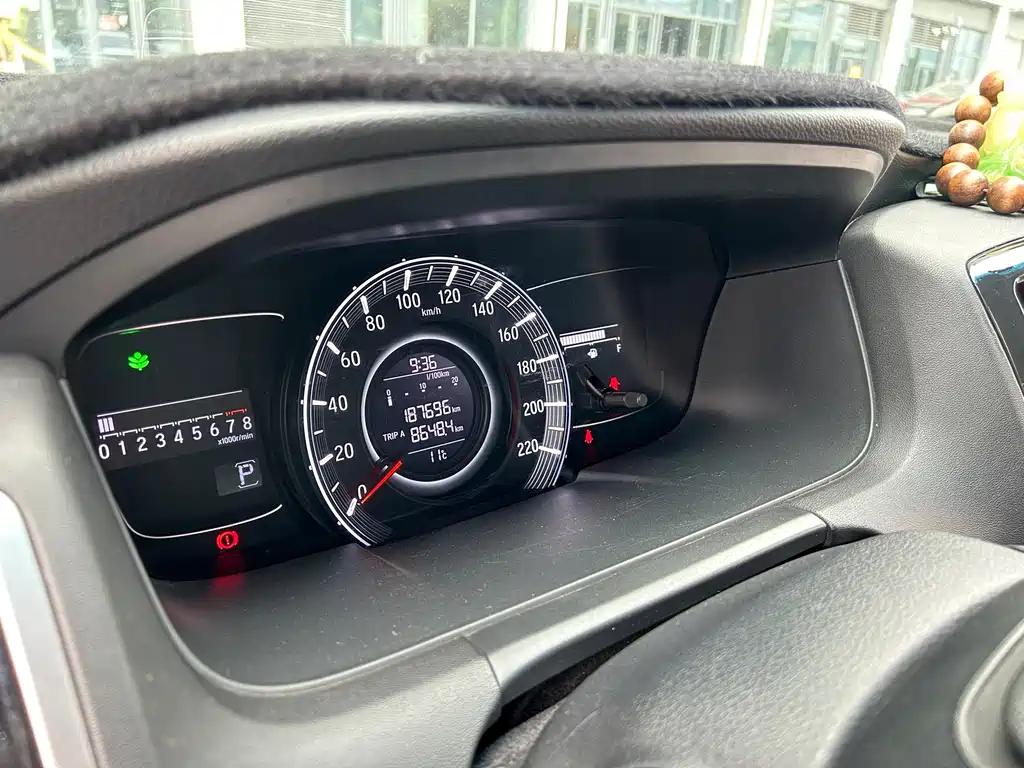 Honda Odyssey 2015 — фото 12