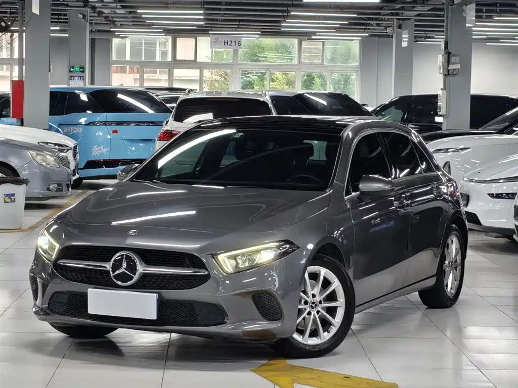 Mercedes-Benz A-Class 2020 — фото 24