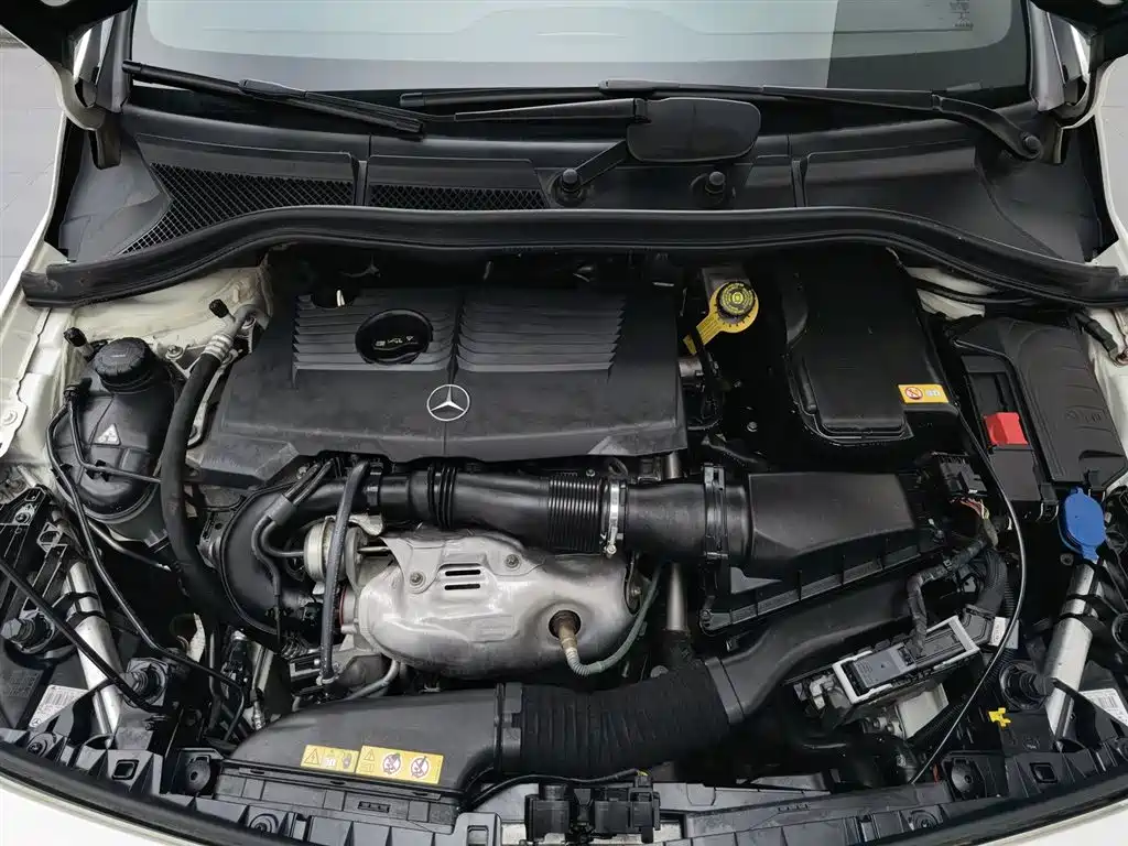 Mercedes-Benz B-Class 2015 — фото 6