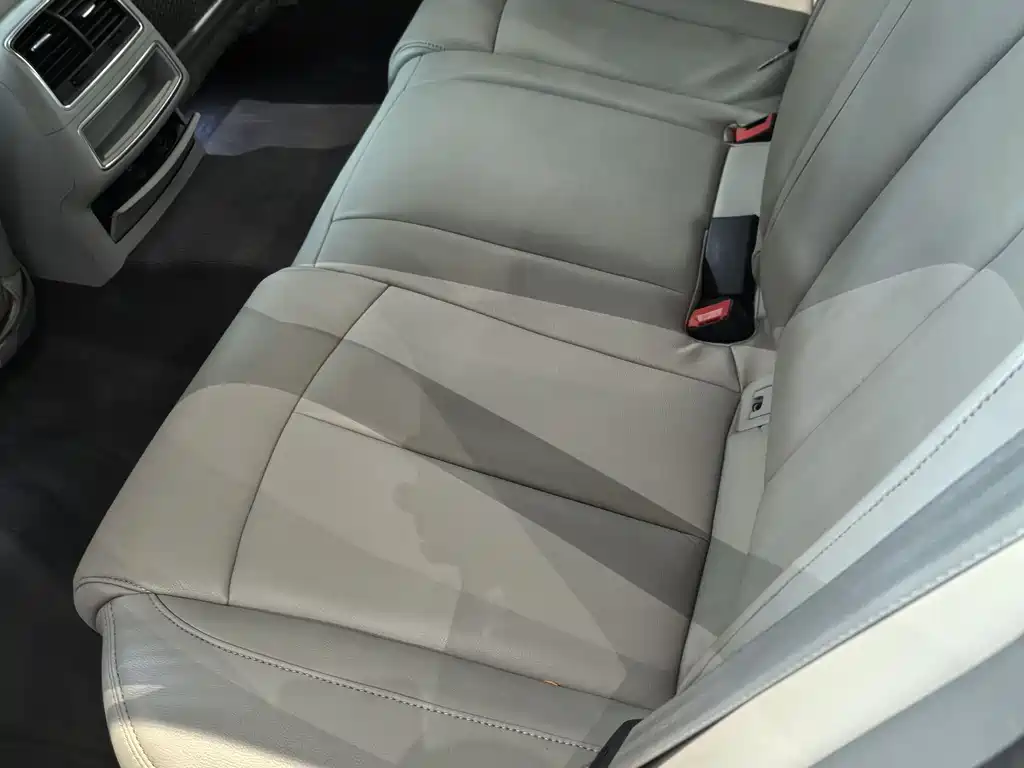 Audi A6L 2013