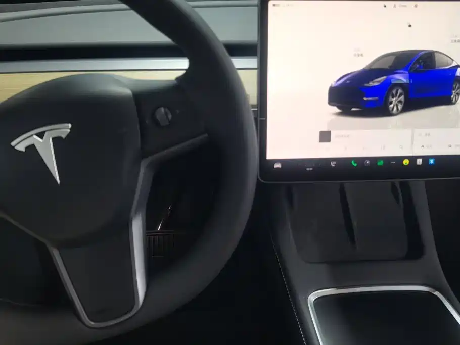 Tesla Model Y 2022 — фото 12