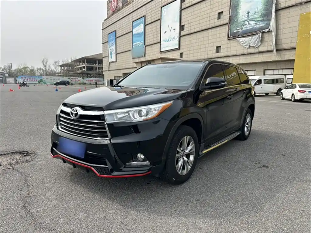 Toyota Highlander 2016 — фото 3