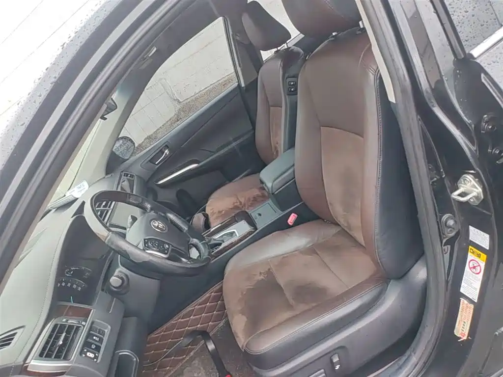 Toyota Camry 2017 — фото 15
