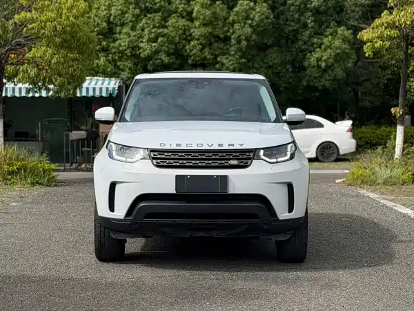 Land Rover Discovery 2019