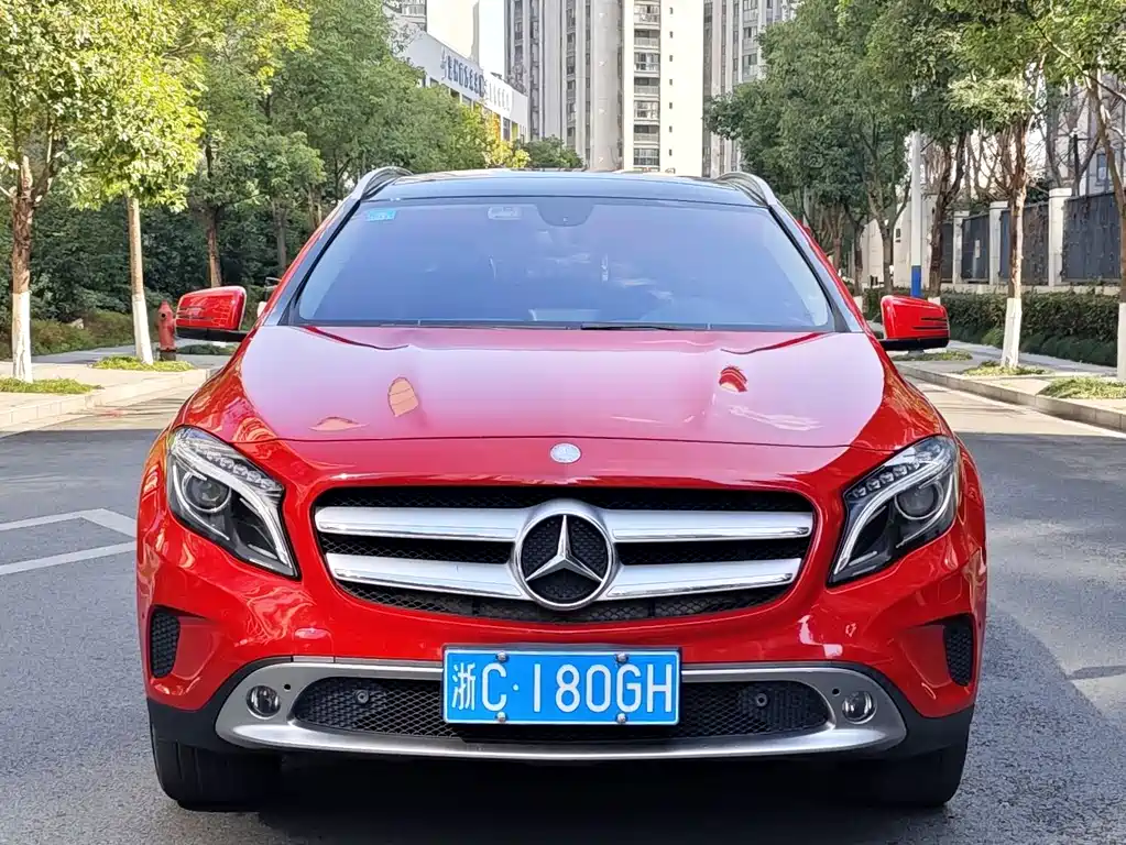 Mercedes-Benz GLA 2015 — фото 8