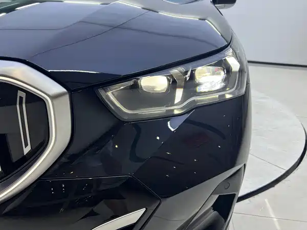BMW 5 Series 2024