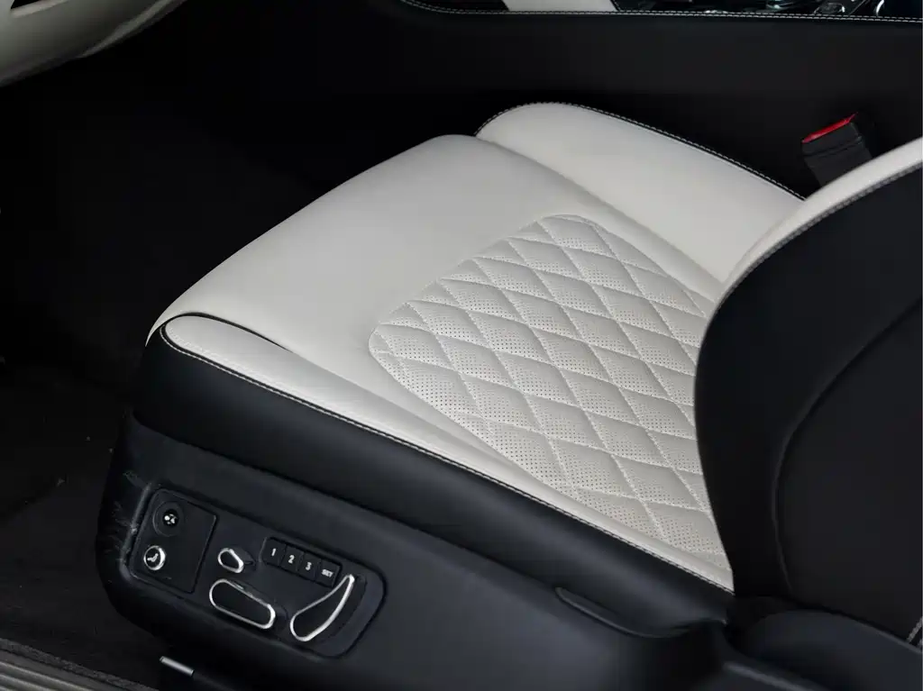 Bentley Continental 2013 — фото 12