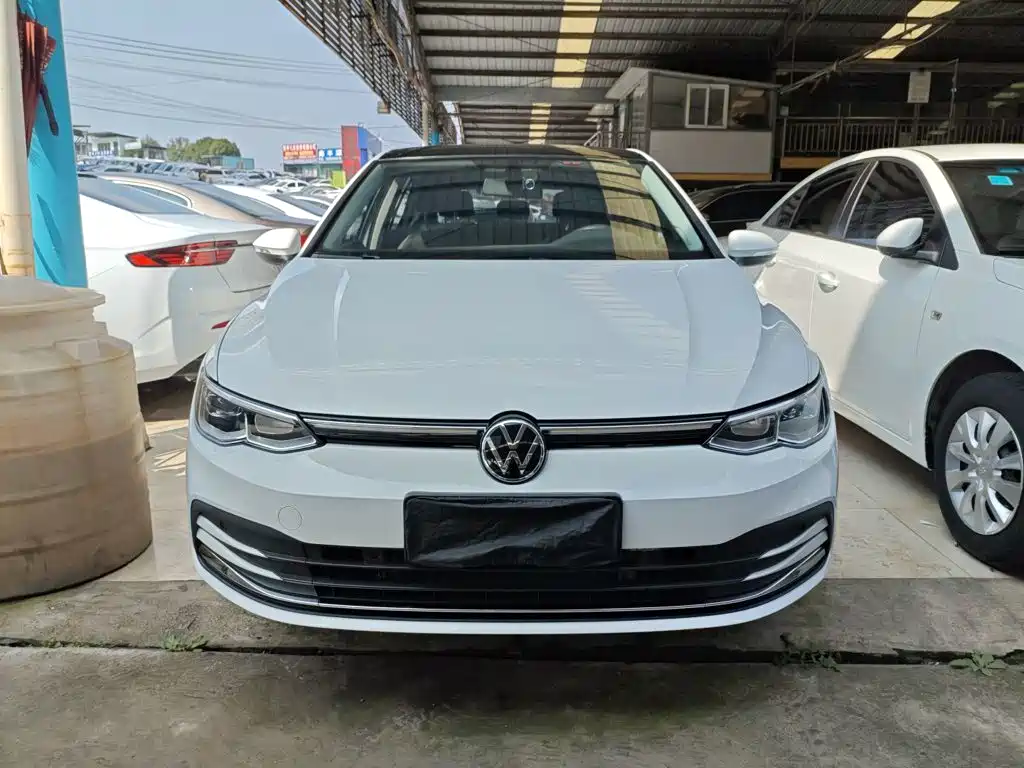Volkswagen Golf 2022