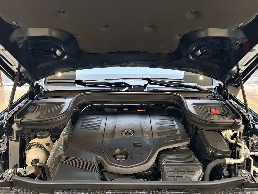 Mercedes-Benz GLS 2023 — фото 18
