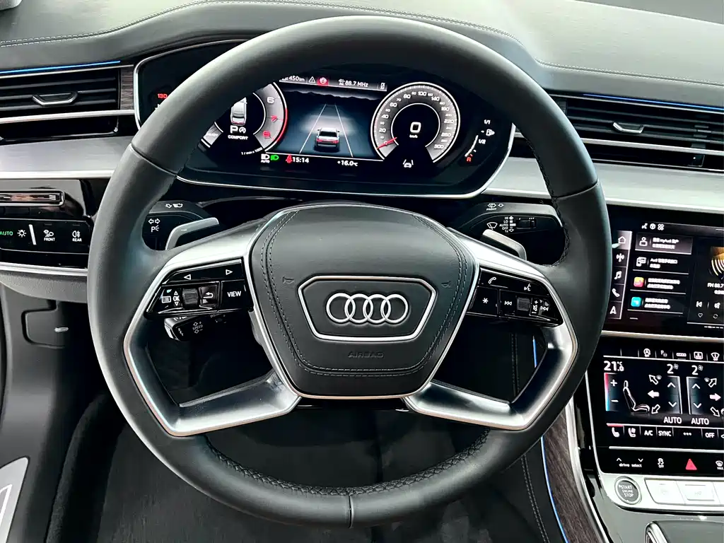Audi A8 2025 — фото 15