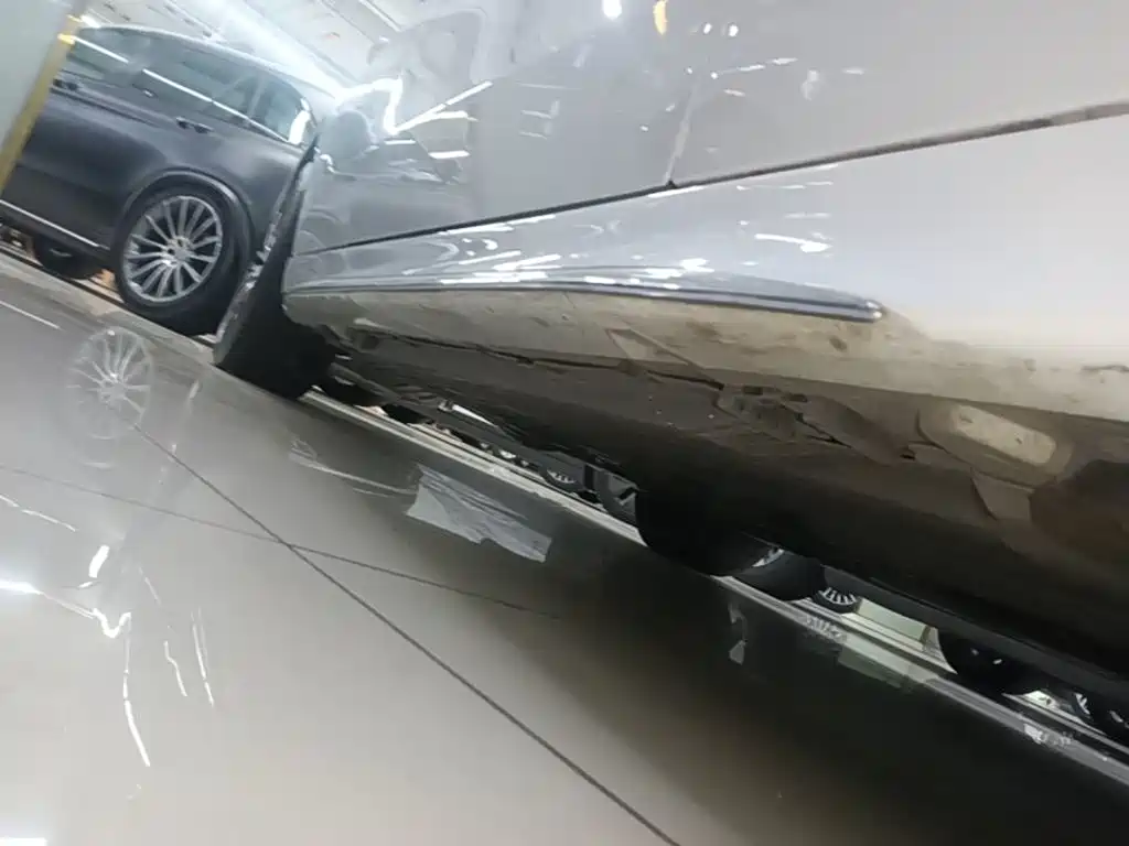 Mercedes-Benz C-Class 2023 — фото 21