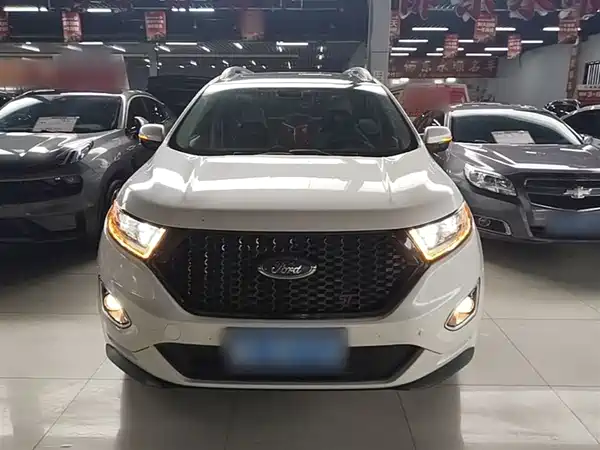 Ford Edge 2015