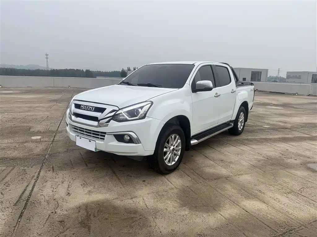 Isuzu D-MAX 2021