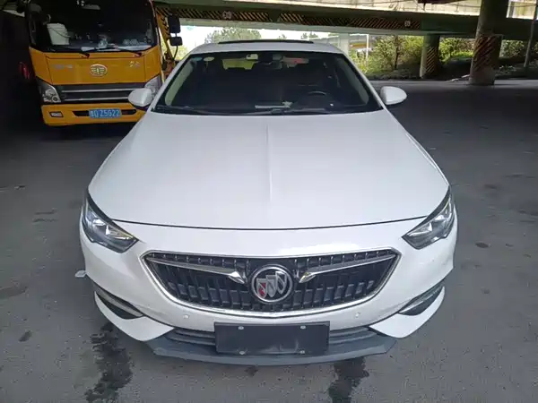 Buick Regal 2018