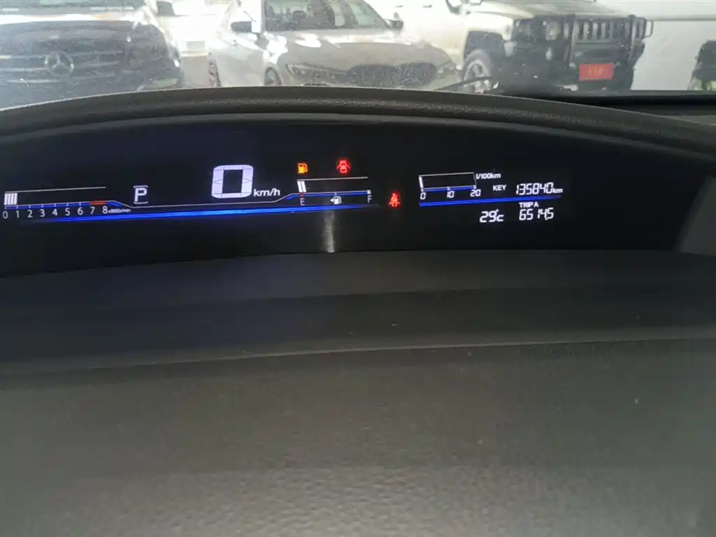 Honda Jade 2018 — фото 12