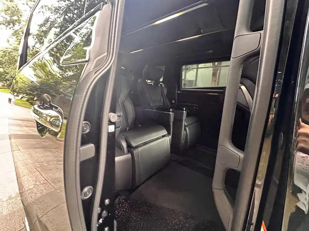 Toyota Vellfire 2024 — фото 11