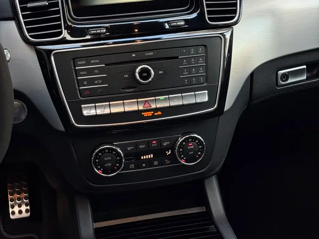 Mercedes-Benz GLE AMG 2016 — фото 16