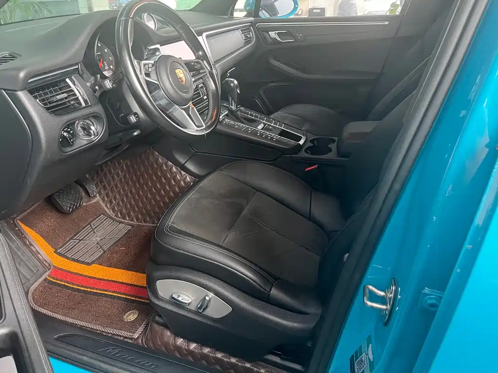Porsche Macan 2020