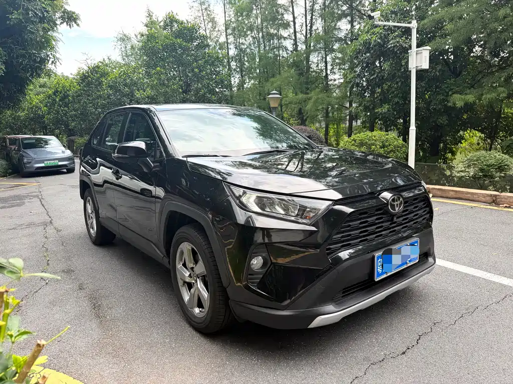 Toyota RAV4 2022