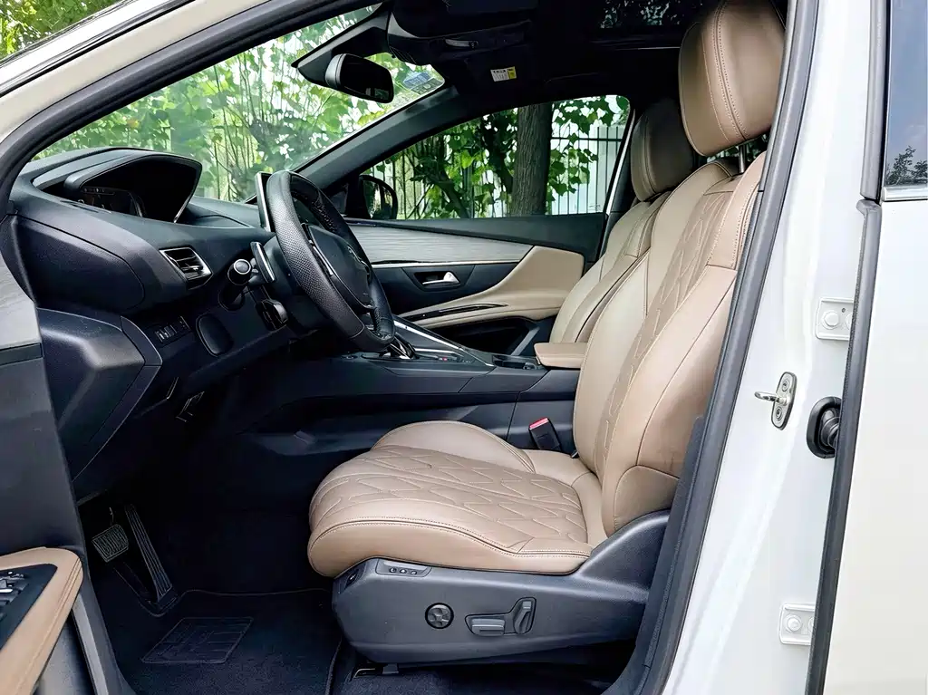 Peugeot 5008 2017 — фото 14
