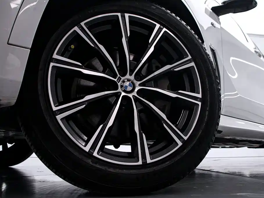 BMW X5 2020 — фото 16