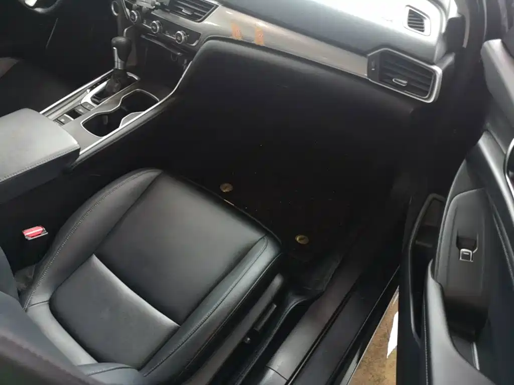 Honda Accord 2021 — фото 25