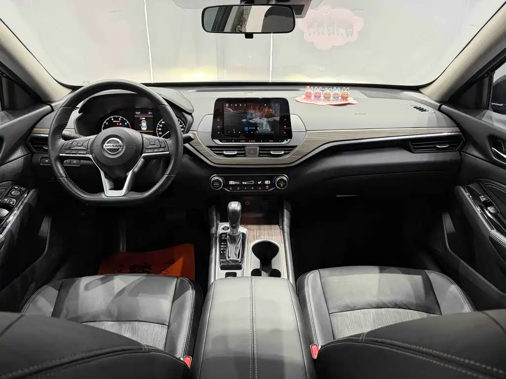 Nissan Teana 2022 — фото 13