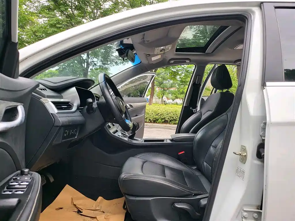Geely Emgrand 2019
